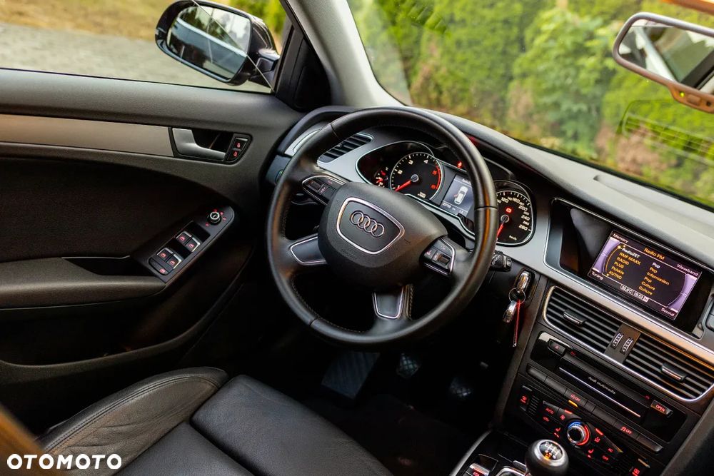 Audi A4 Avant - 27
