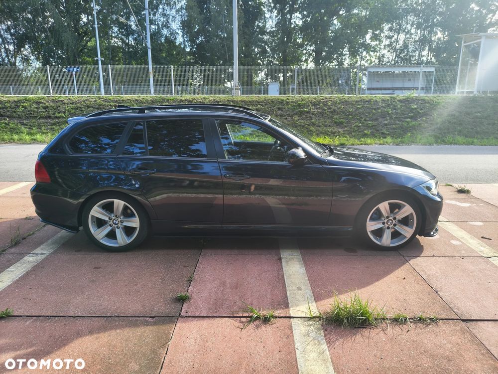 BMW Seria 3 318d DPF - 3