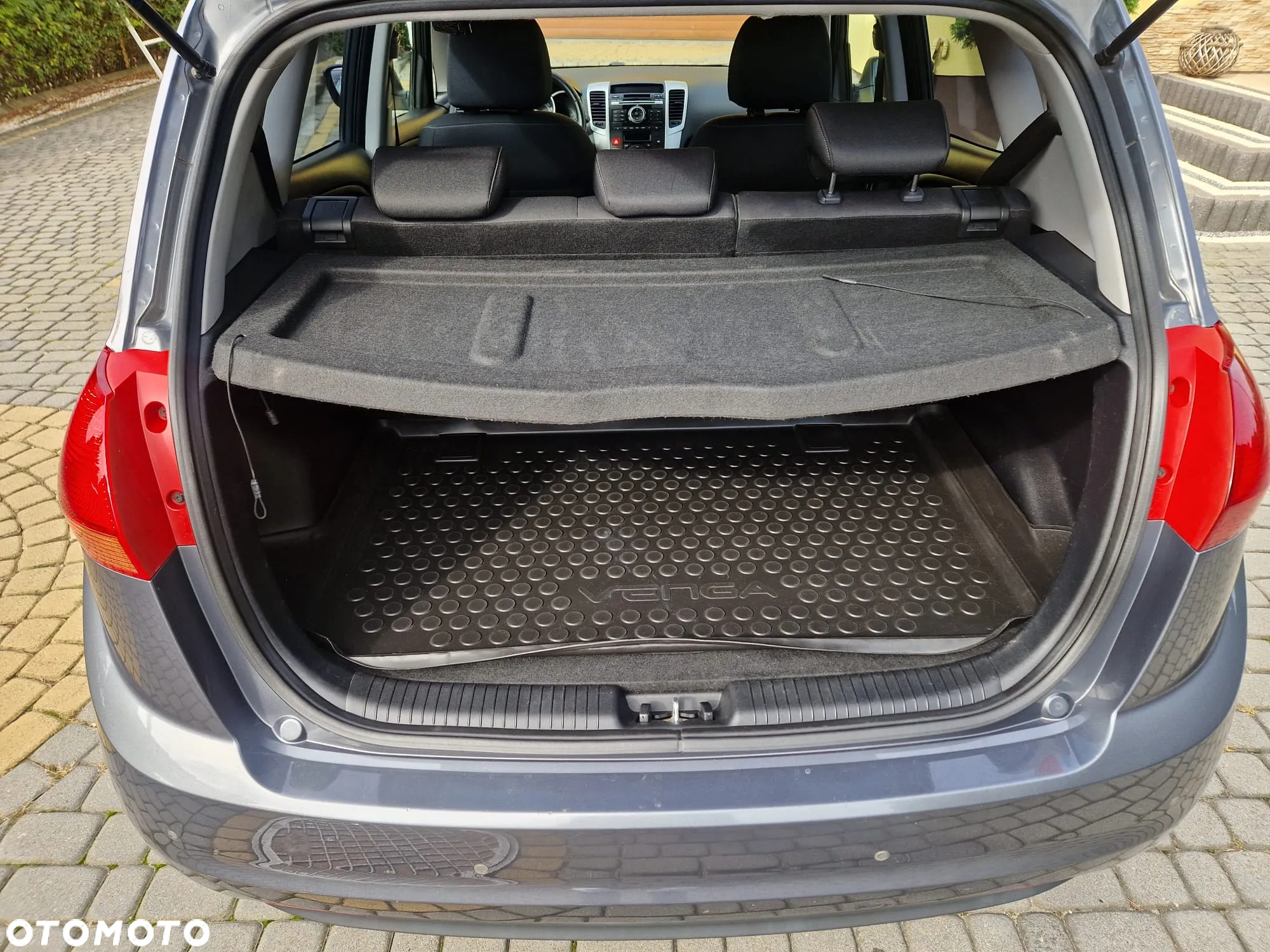 Kia Venga 1.6 CVVT Platinum Edition - 13
