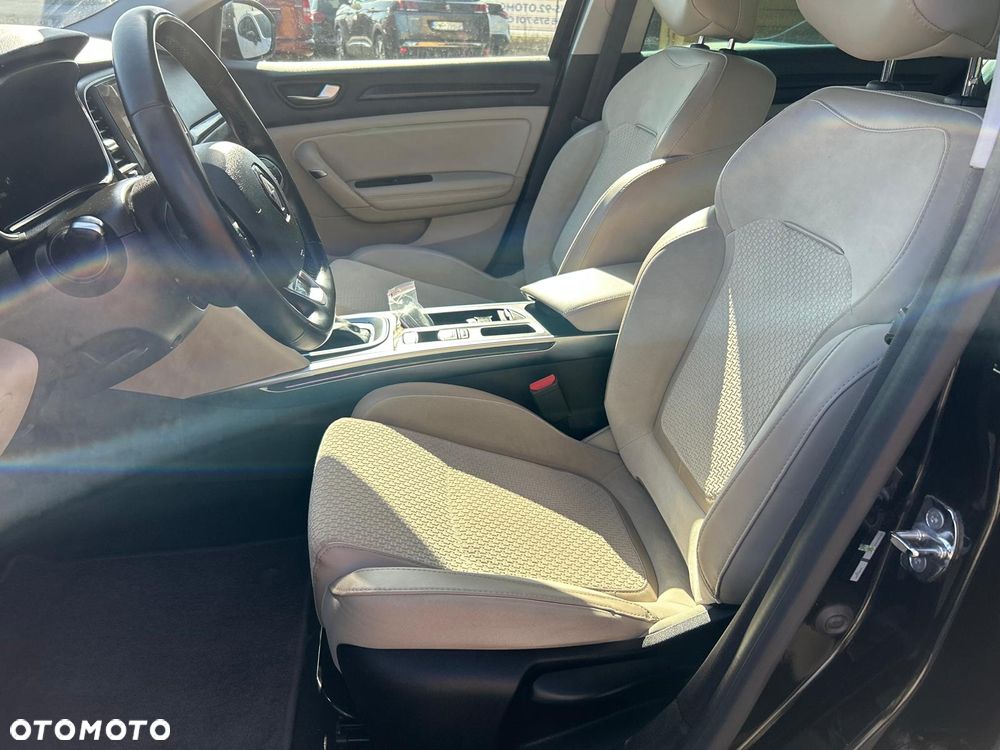 Renault Megane 1.3 TCe FAP Limited EDC - 17