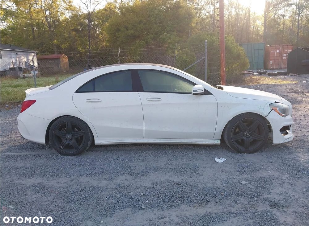 Mercedes-Benz CLA - 6
