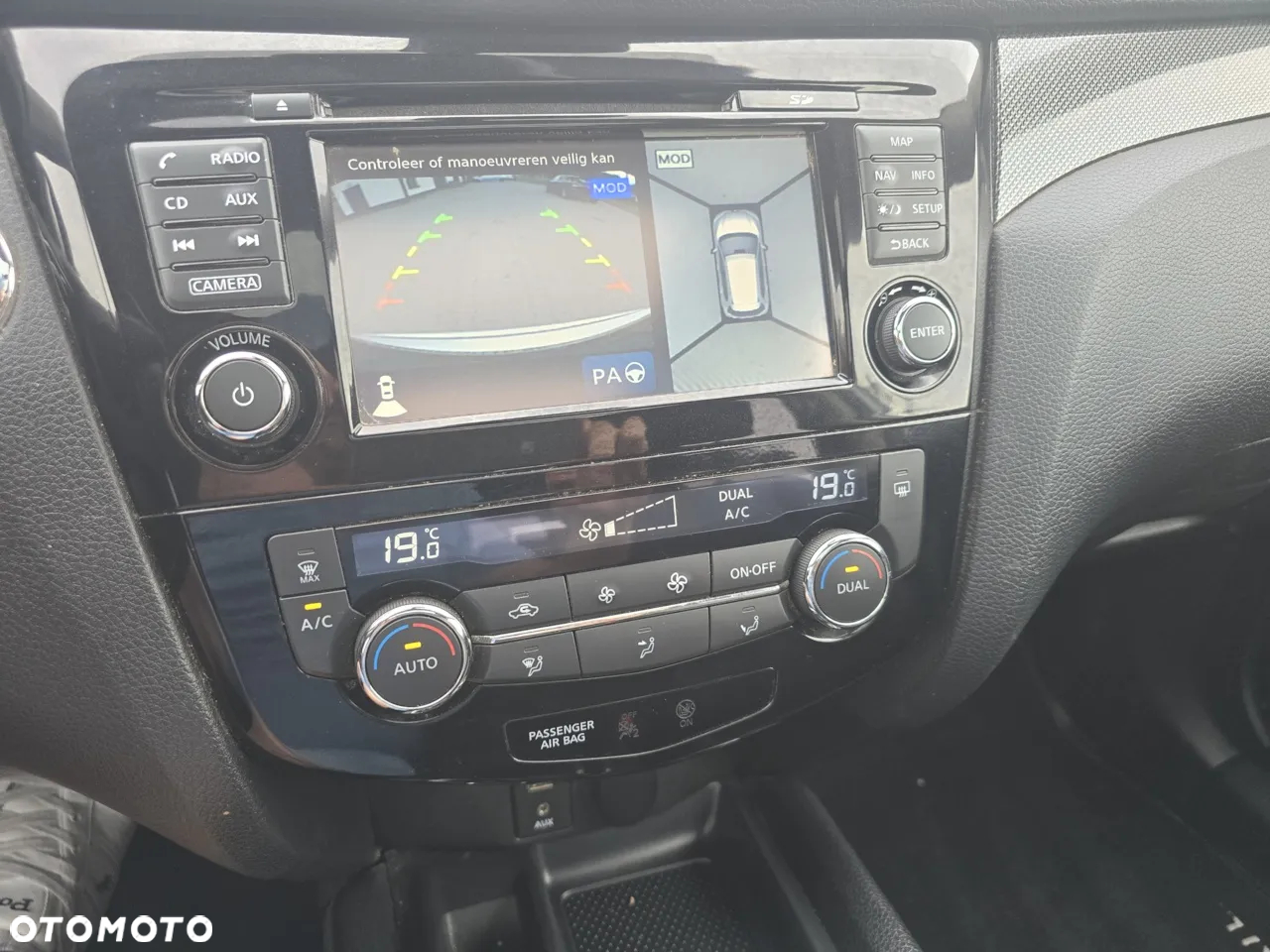 Nissan X-Trail 1.6 DCi Tekna 2WD Xtronic - 34