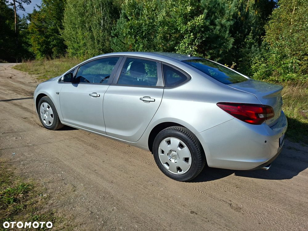 Opel Astra 1.4 T Active EU6 - 2