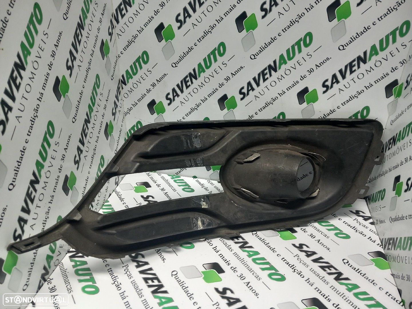 Grelha Frente / Frontal Renault Megane Iii Hatchback (Bz0/1_) - 2