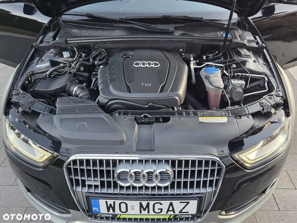 Audi A4 Allroad 2.0 TDI Quattro S tronic - 12