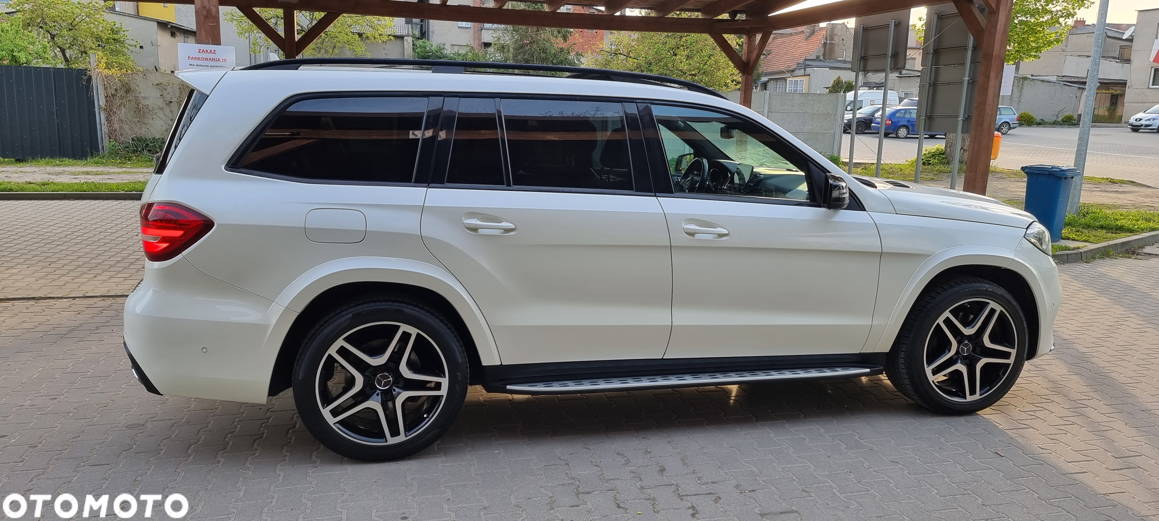 Mercedes-Benz GLS 350 d 4-Matic - 20