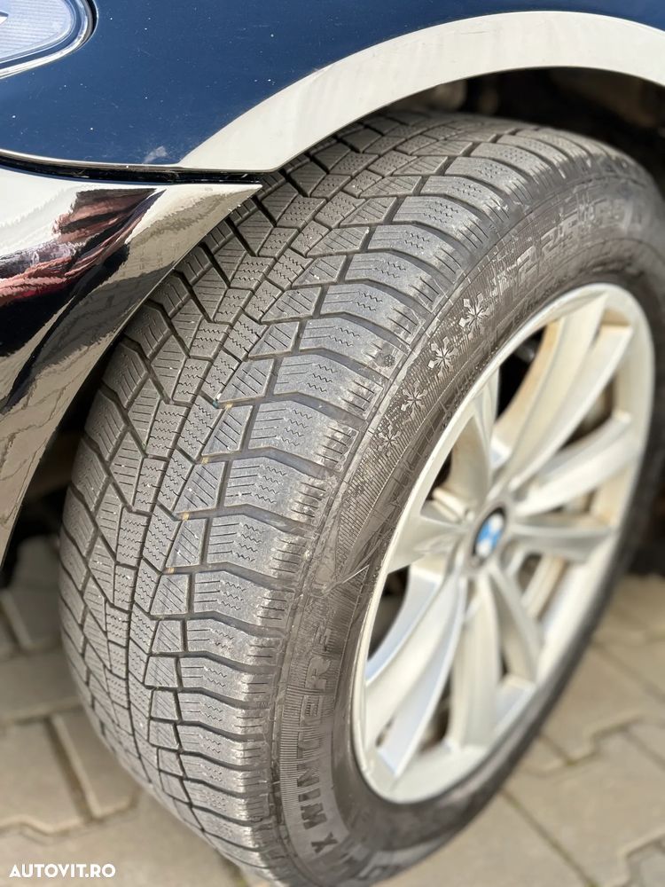 BMW Seria 5 525d Aut. Luxury Line - 25