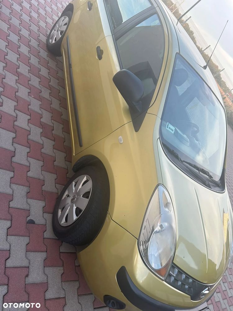 Nissan Note 2006 photo 5