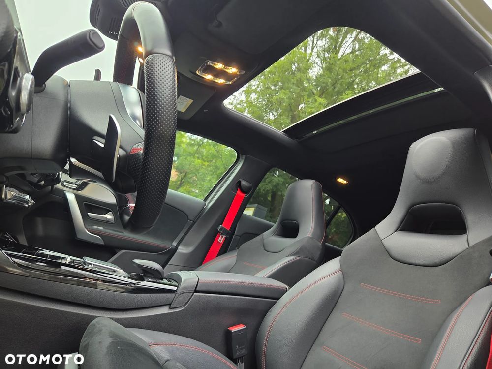Mercedes-Benz Klasa A 35 AMG 4-Matic 7G-DCT - 18