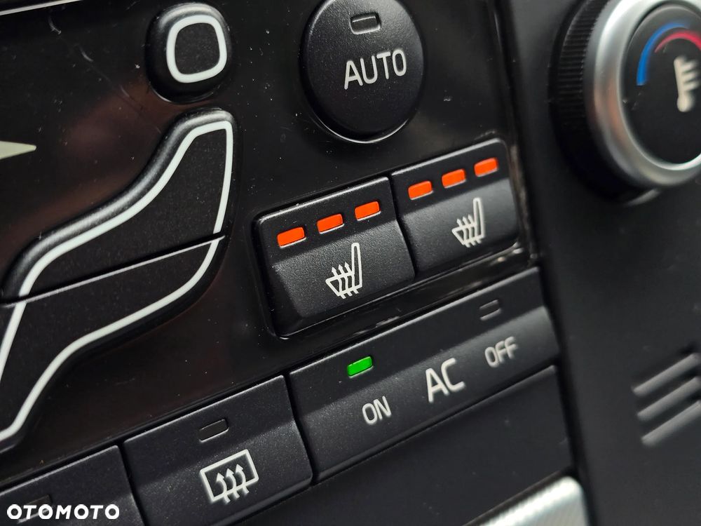 Volvo V70 2.0T Powershift RDesign - 30