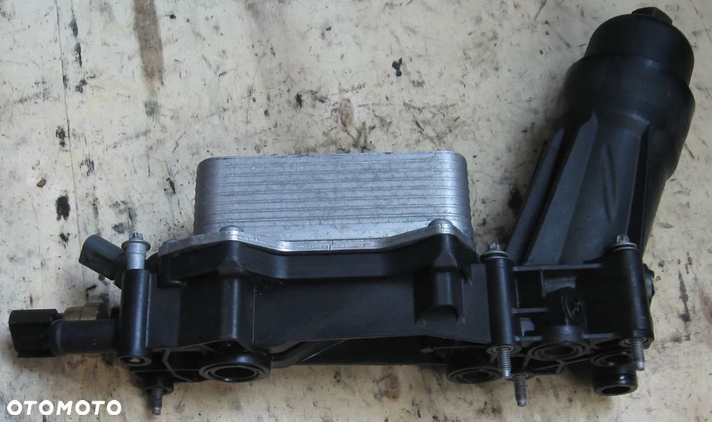 Chłodnica Oleju Podstawa Filtra CHRYSLER TOWN COUNTRY 3.6L Chrysler 300 · 2012-2016 - 1