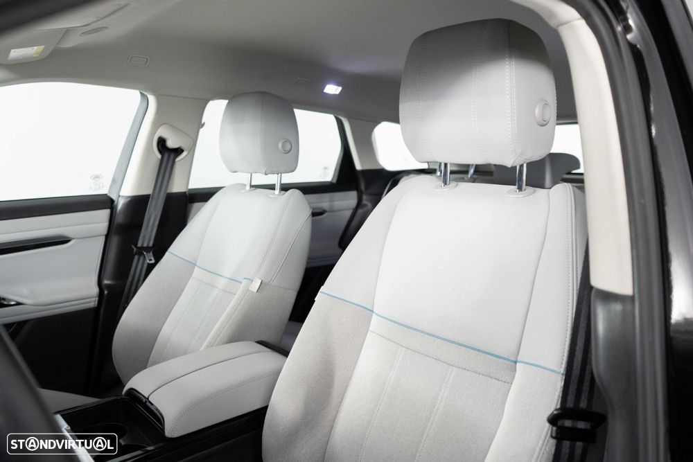 Land Rover Range Rover Evoque 1.5 P300e AWD Auto - 8