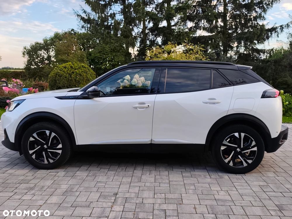 Peugeot 2008 136 GT - 9