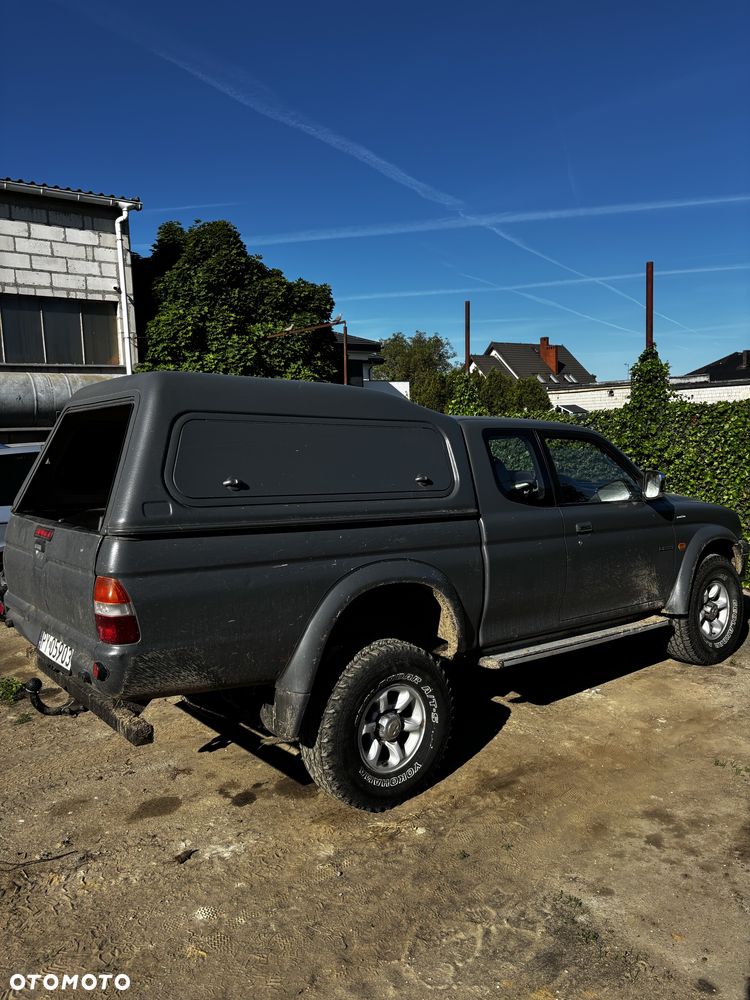Mitsubishi L200 - 6