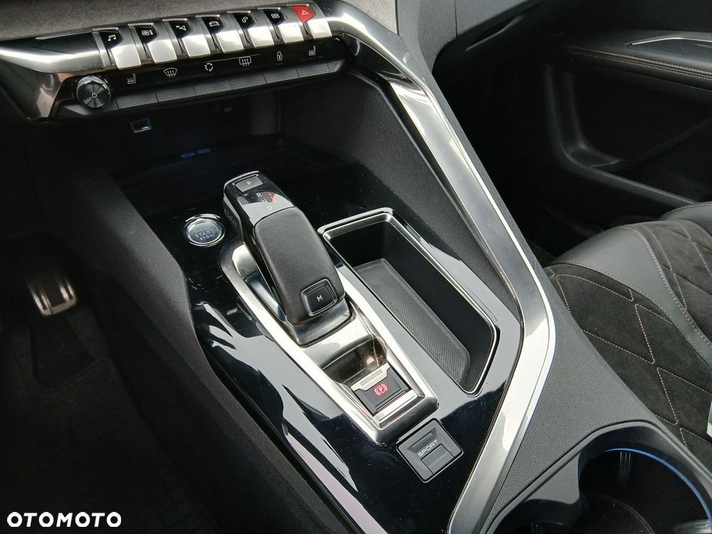 Peugeot 5008 BlueHDi 180 EAT8 GT - 11