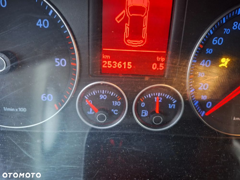 Volkswagen Golf Variant 1.9 TDI DPF Comfortline BlueMotion - 11