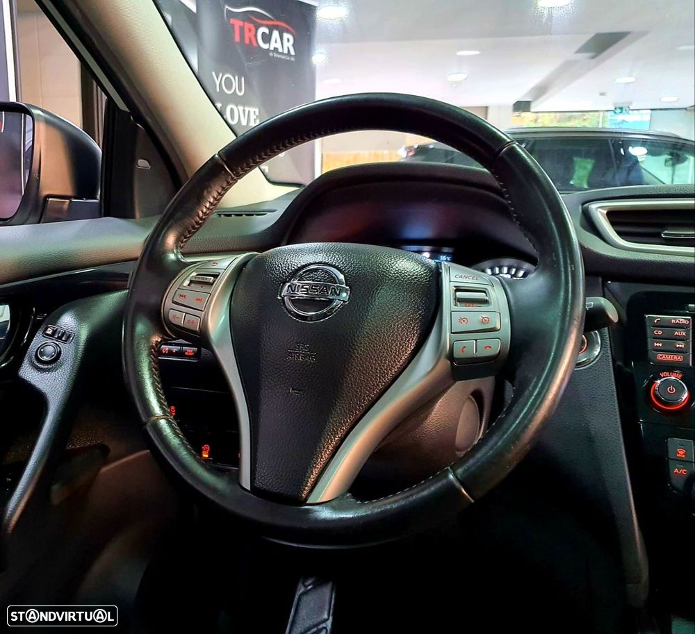 Nissan Qashqai 1.2 DIG-T Tekna Premium Pele S P.Preta - 40