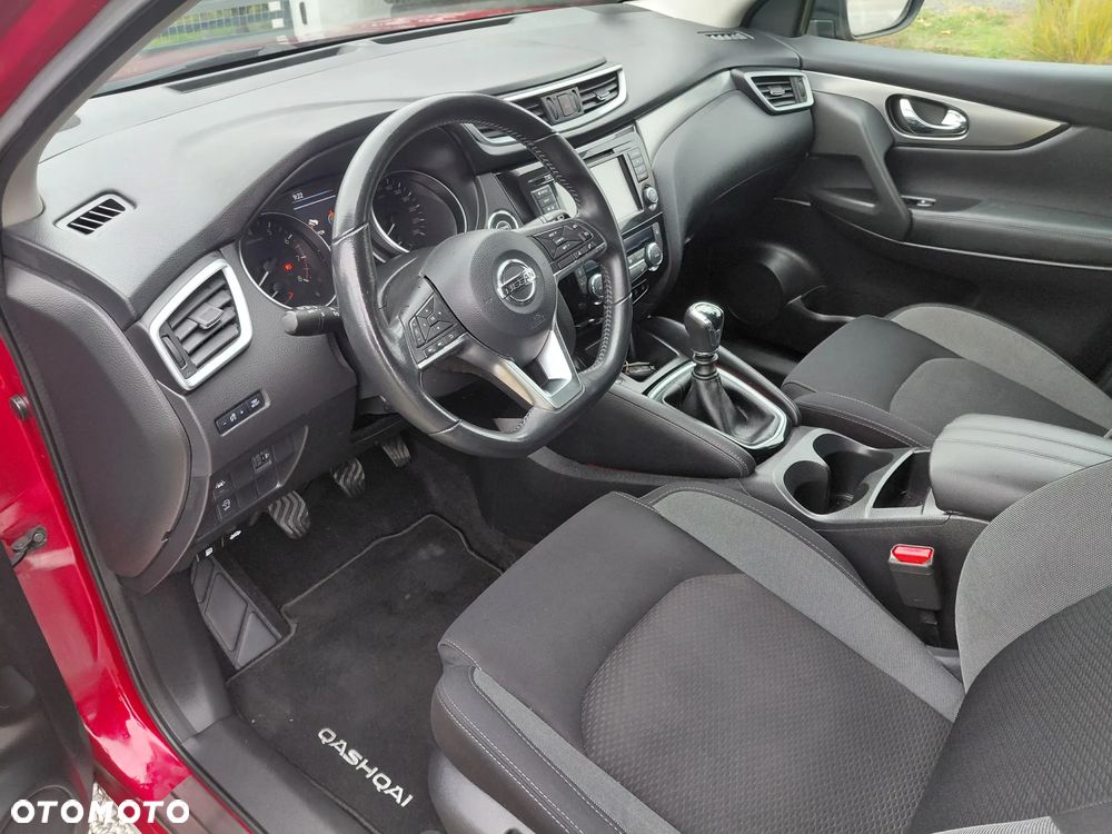 Nissan Qashqai - 11