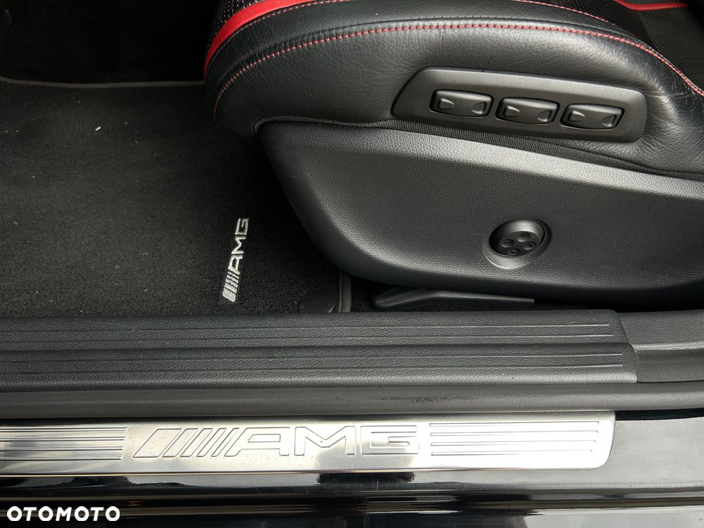Mercedes-Benz CLA AMG 45 4-Matic - 29