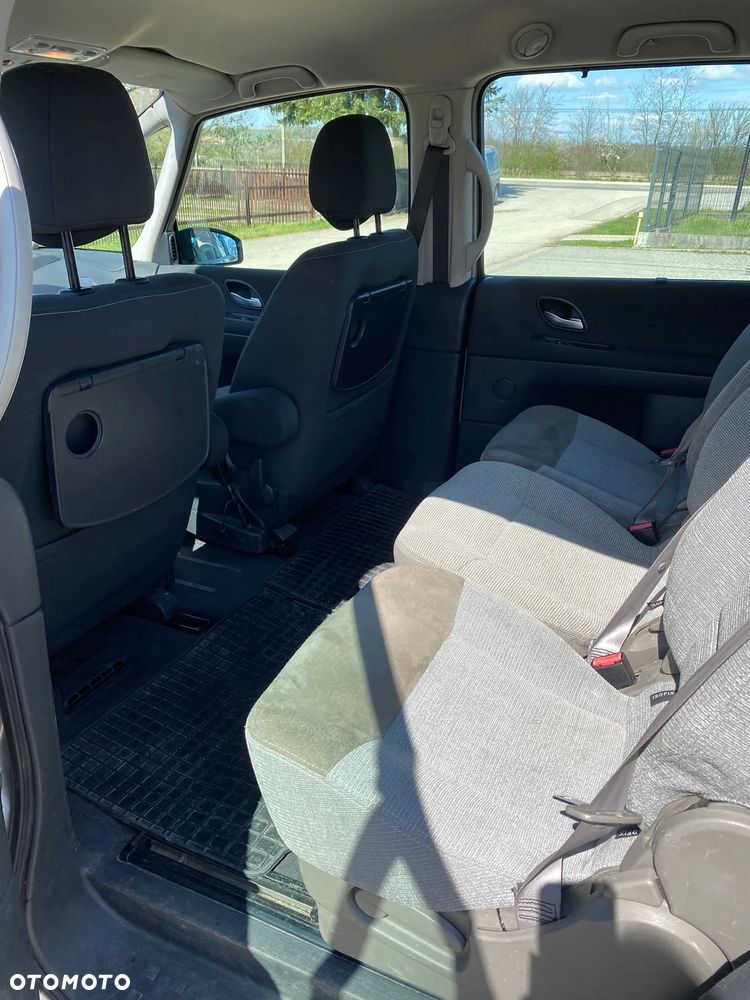 Renault Espace 2.0 dCi Impulsion - 15