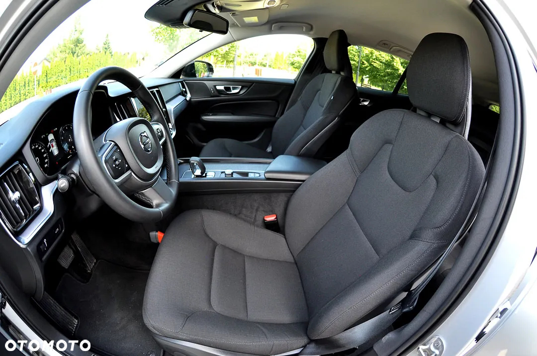 Volvo V60 B3 B Geartronic RDesign - 23