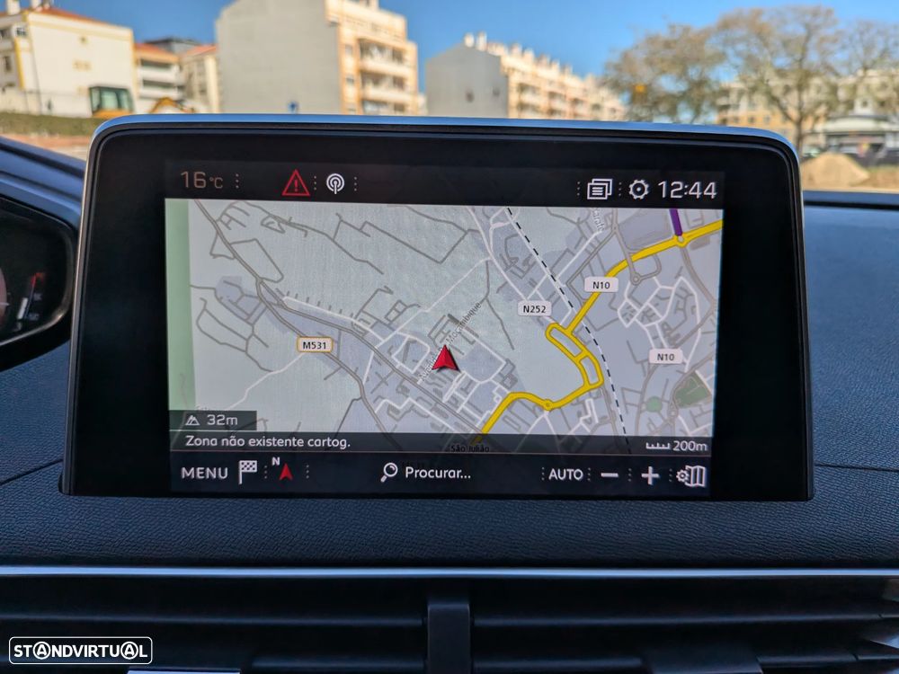 Peugeot 5008 2.0 BlueHDi GT EAT8 - 17