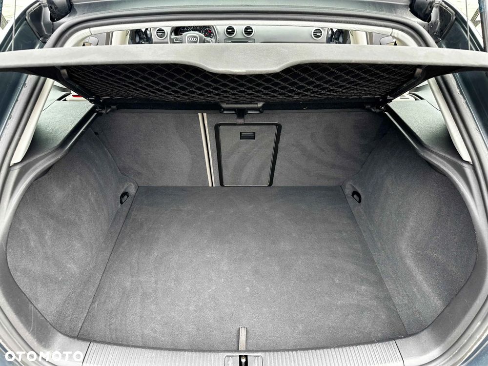 Audi A3 Sportback - 36