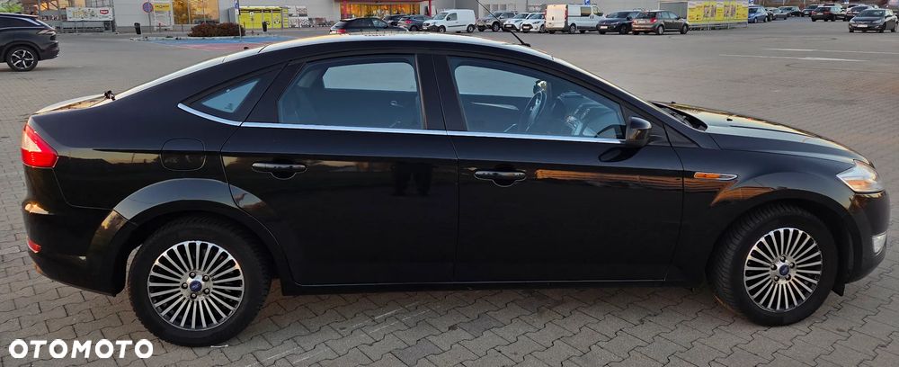 Ford Mondeo 2010 photo 4