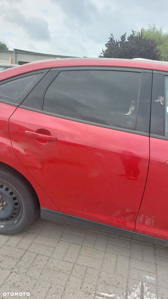 Ford Focus MK3 FL 2017 r 1,6 b drzwi szyba koła fotel tylna klapa lampa itp - 10