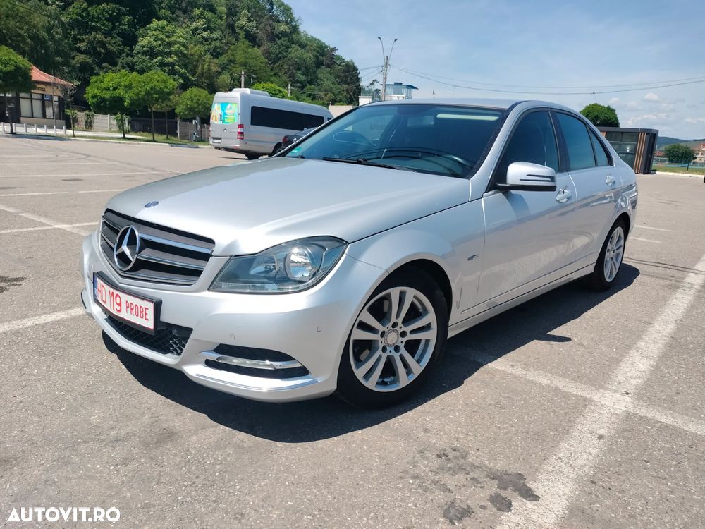 Mercedes-Benz C 180 BlueEFFICIENCY Avantgarde - 1