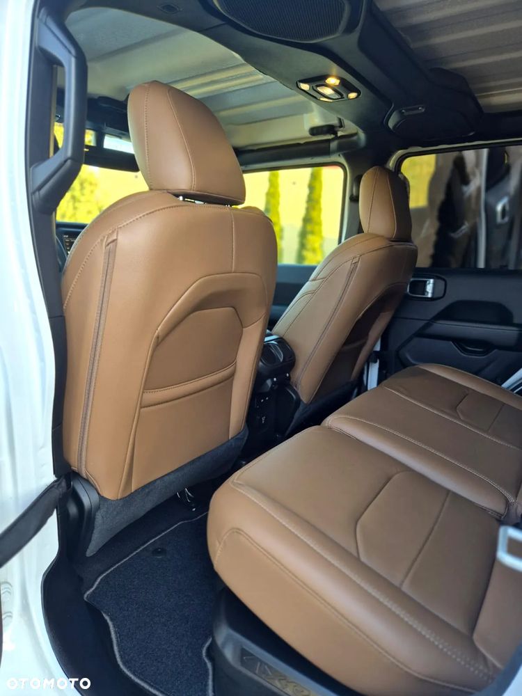 Jeep Wrangler ver-unlimited-2-0-4xe-plug--in-hybrid-hardtop-sahara - 24