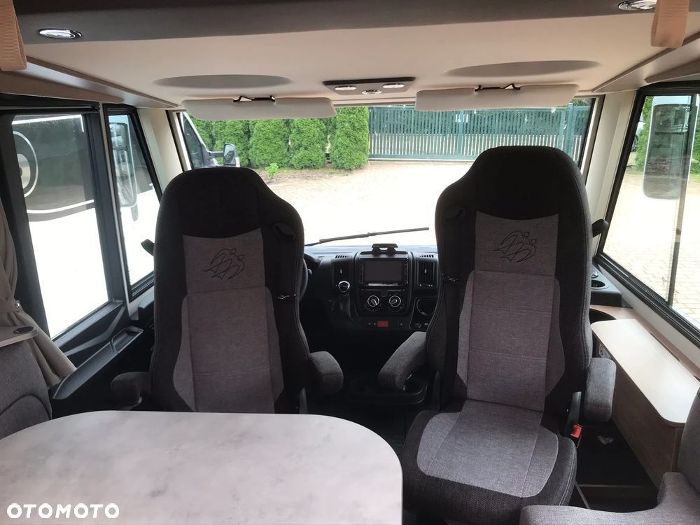 KNAUS LIVE I 650 MEG - 16