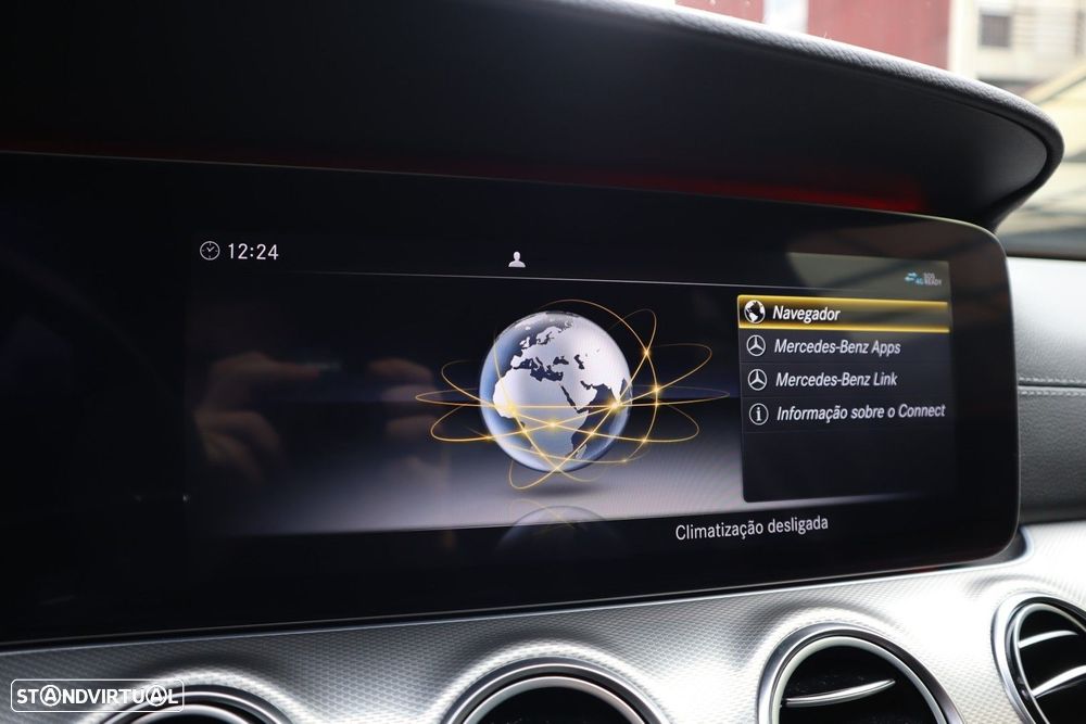 Mercedes-Benz E 220 d AMG 7L - 28