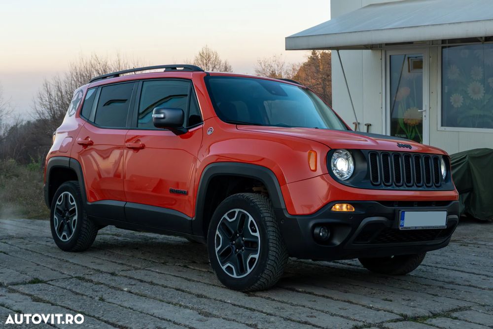 Jeep Renegade 2.0 M-Jet 4x4 AT Trailhawk - 2