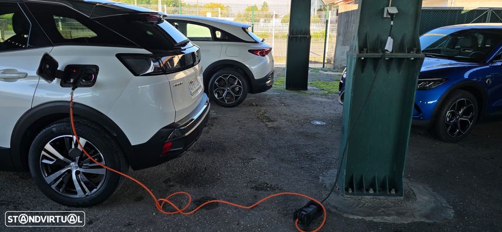 Peugeot 3008 1.6 Hybrid Allure e-EAT8 - 45