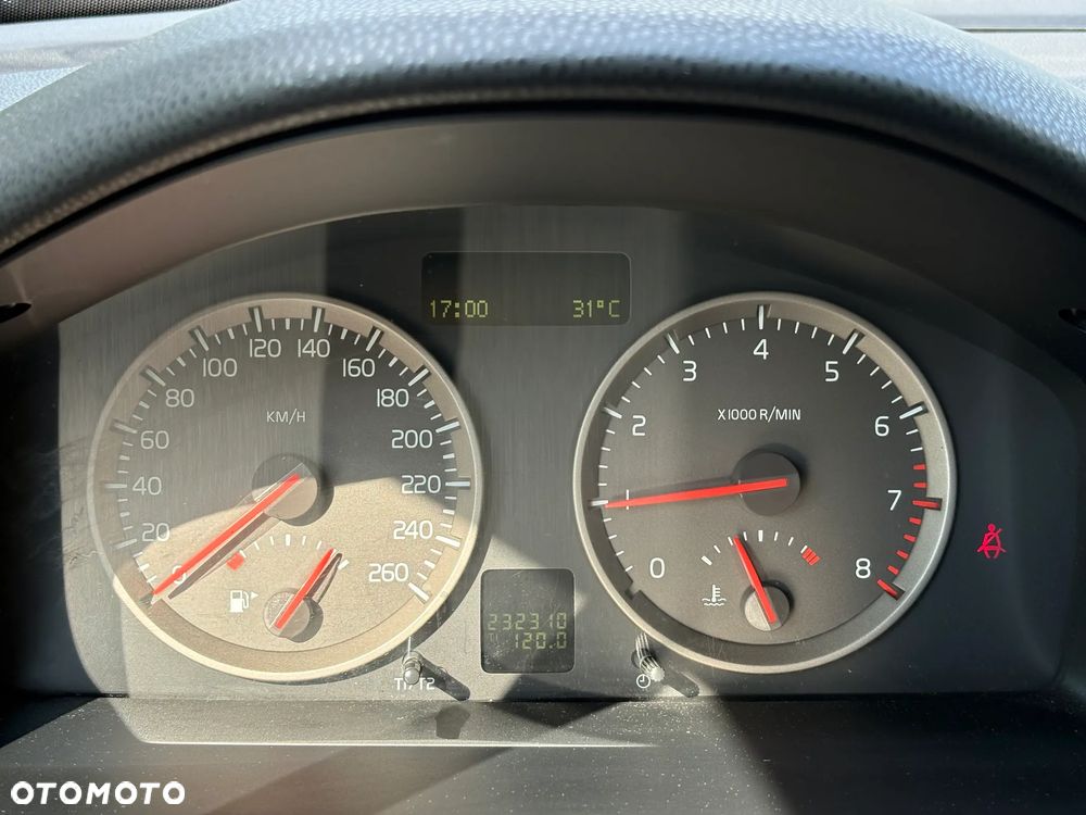 Volvo V50 2.0 Momentum - 18