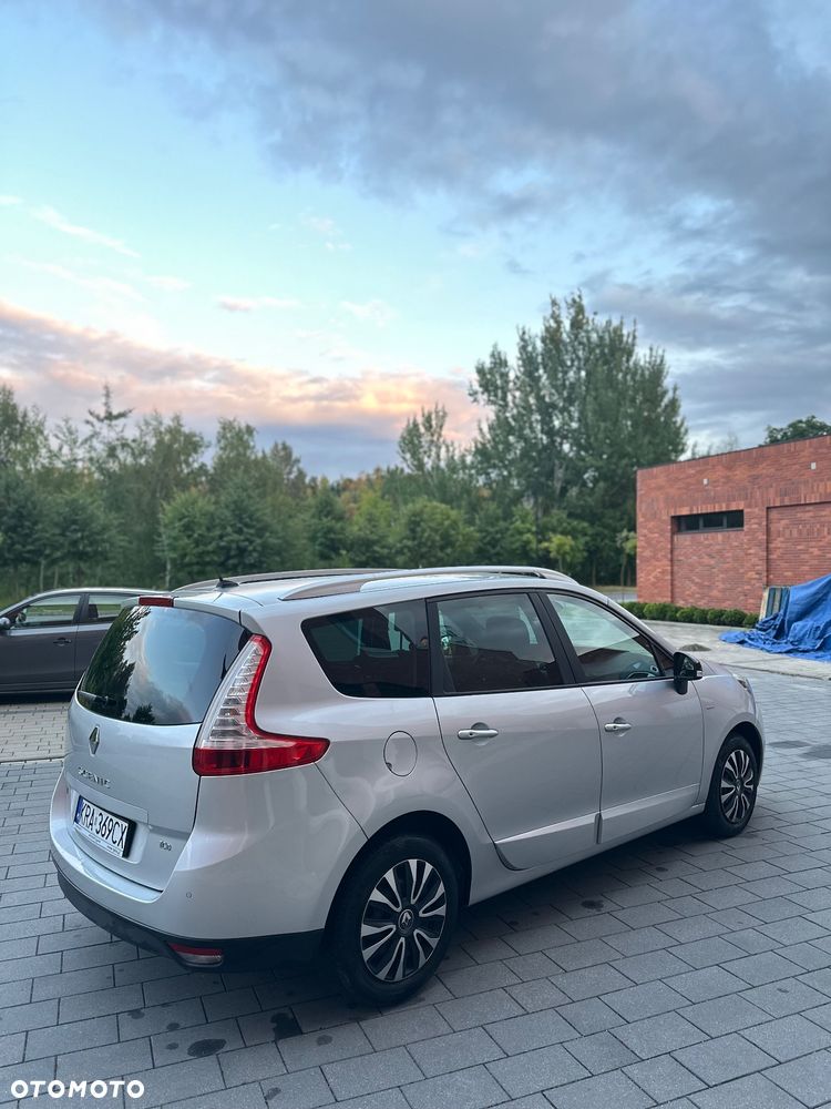 Renault Scenic ENERGY TCe 130 S&S Bose Edition - 10