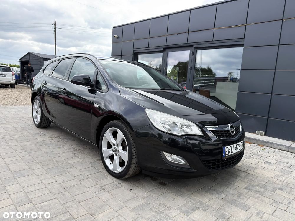 Opel Astra 1.7 CDTI Cosmo - 17