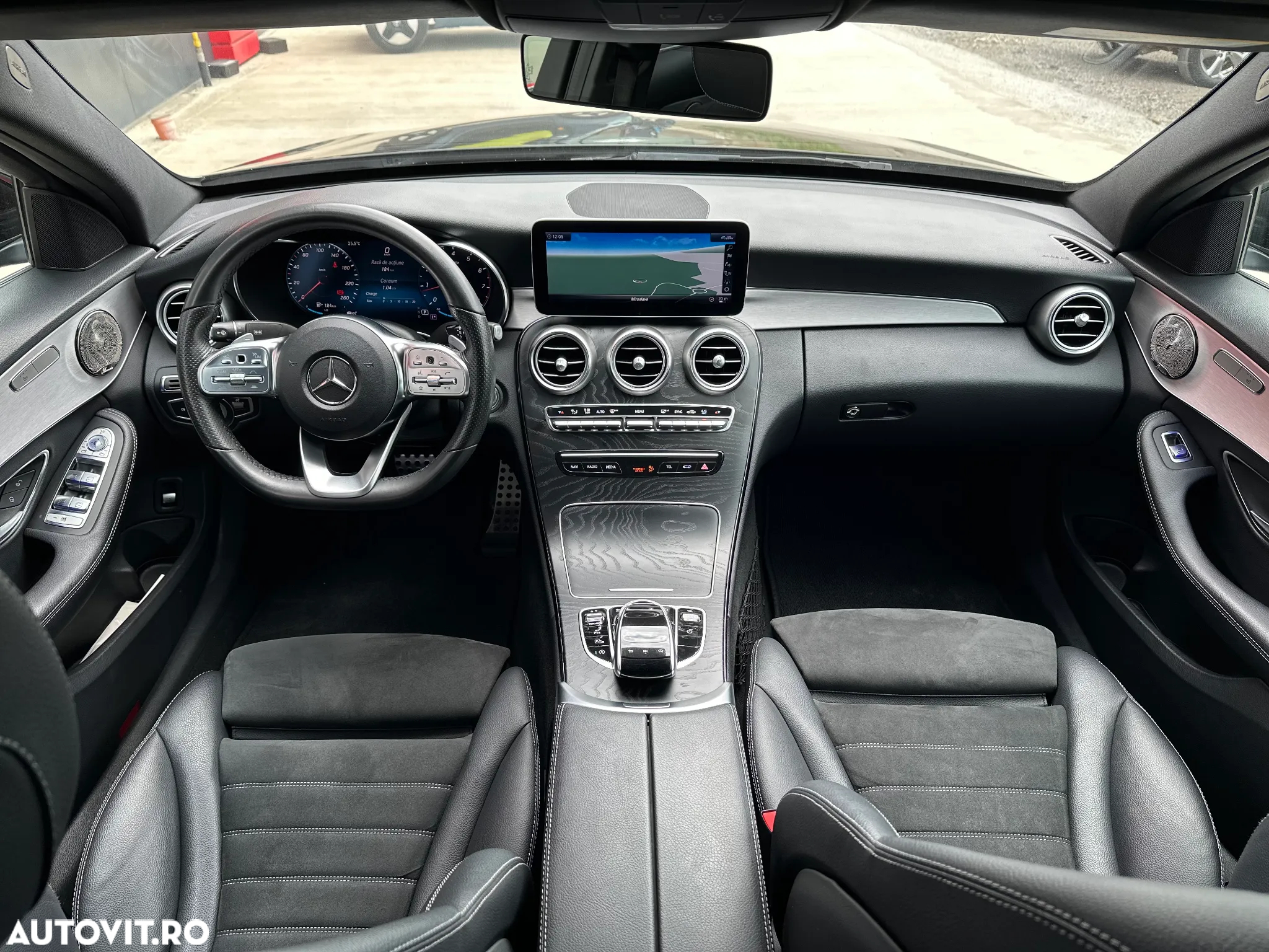 Mercedes-Benz C 300 Aut. - 25