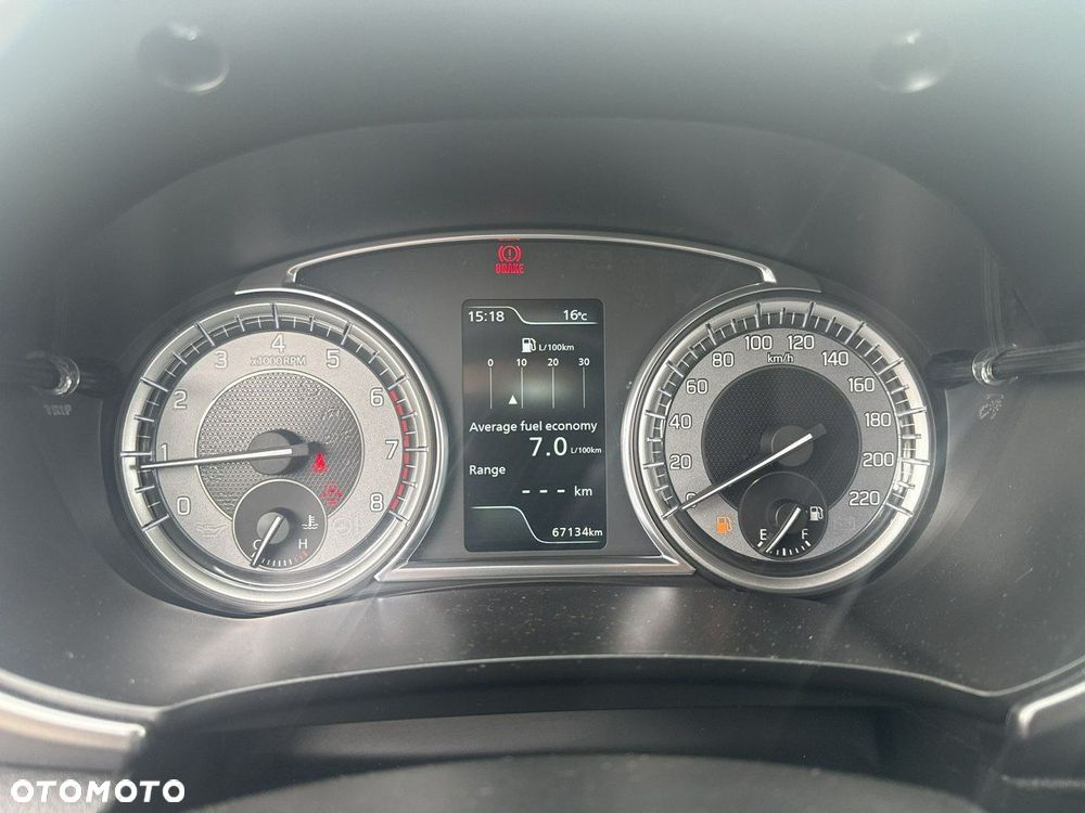 Suzuki Vitara 1.4 Boosterjet mHEV Premium 2WD - 11