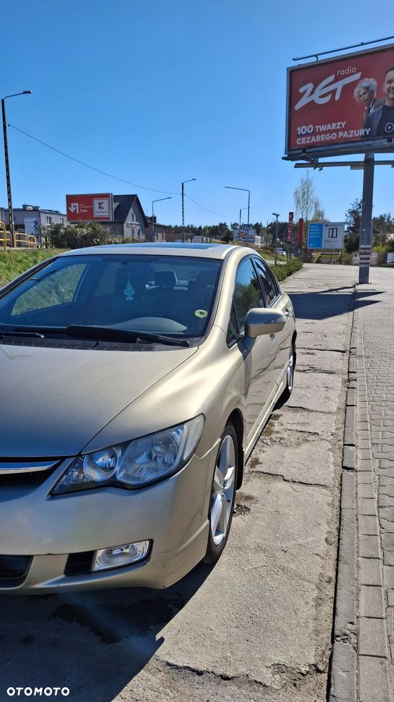 Honda Civic 1.8 Executive - 5