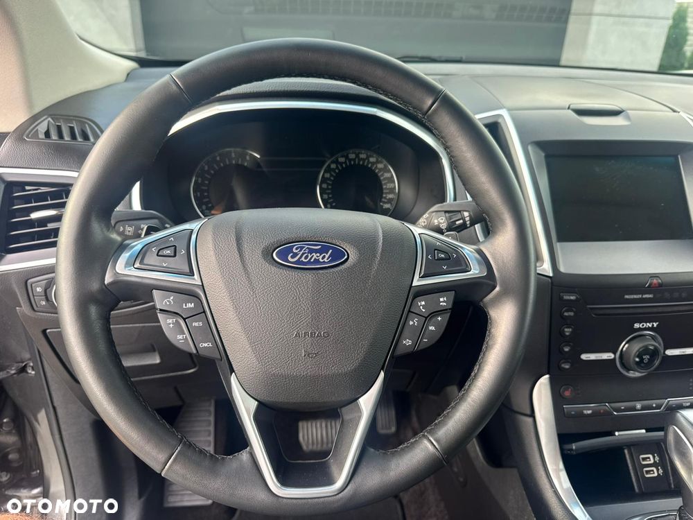 Ford Edge 2.0 TDCi Bi-Turbo 4x4 Titanium - 16