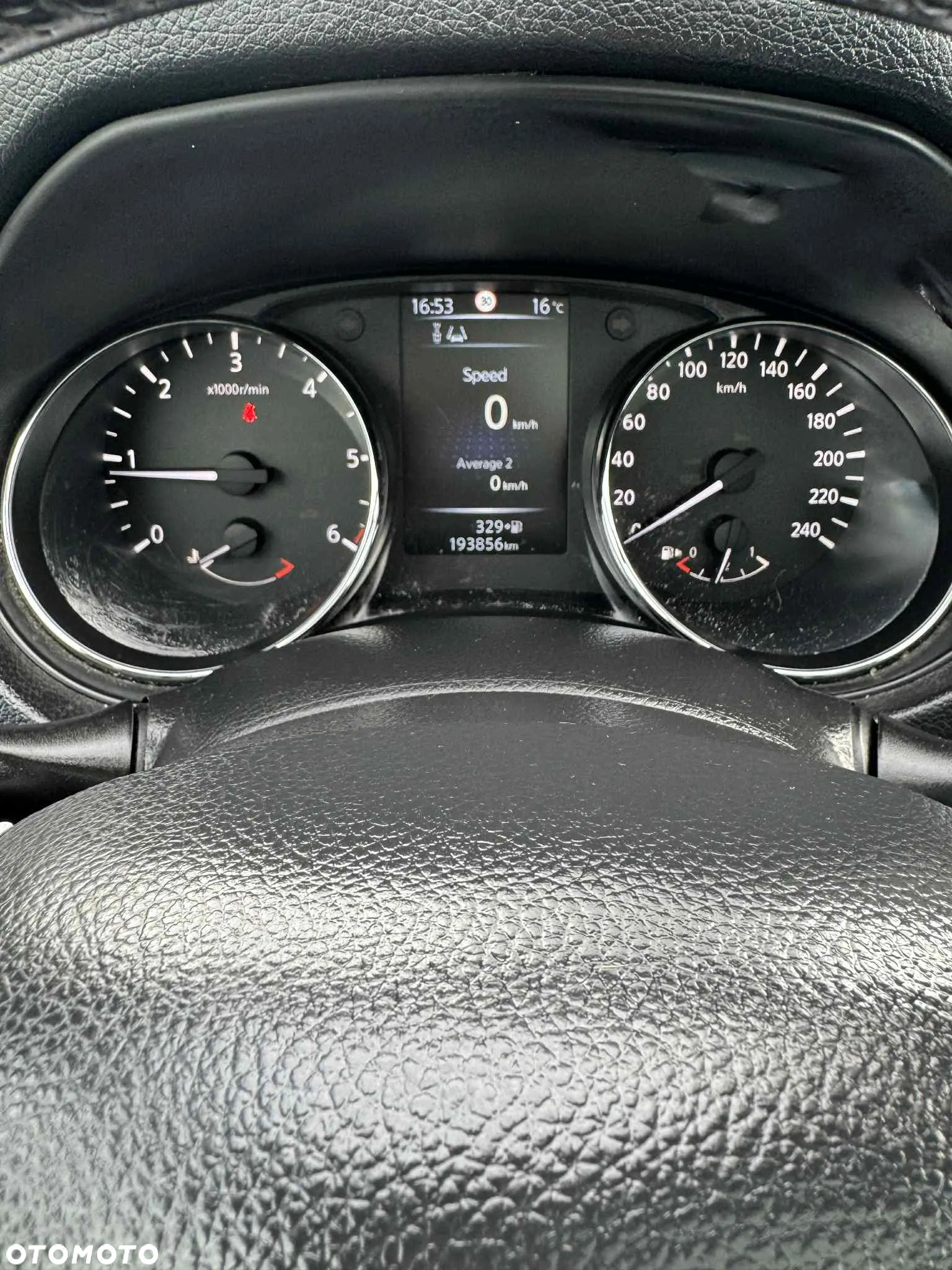Nissan Qashqai 1.5 dCi Visia - 12