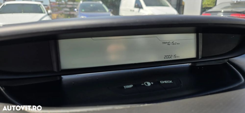 Citroën C4 1.6 VTi Shine - 4