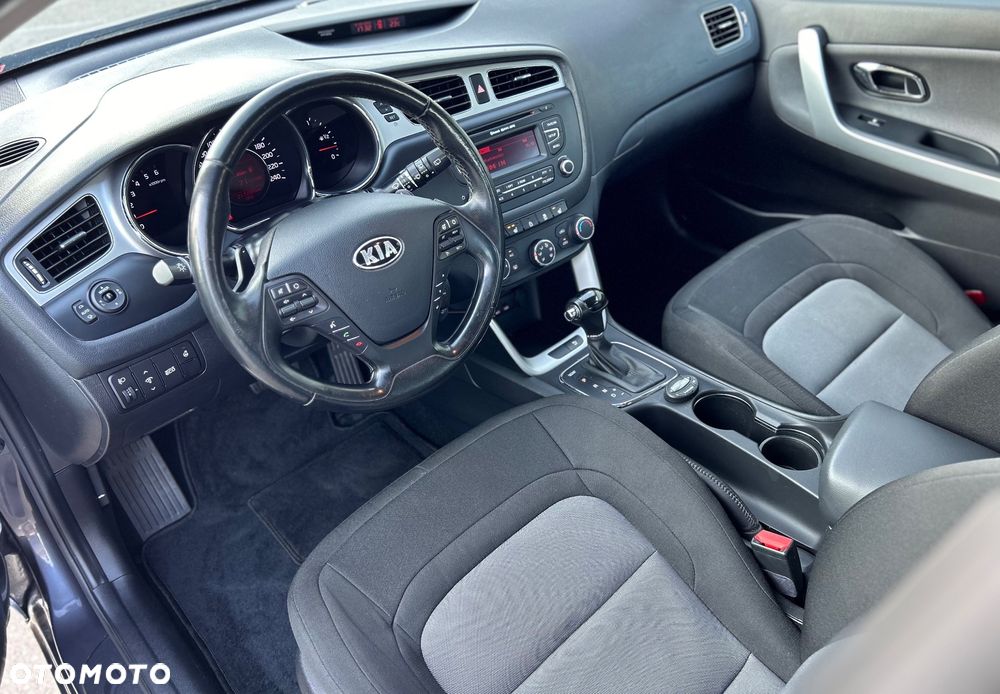 Kia Ceed 1.6 CRDi 128 Spirit - 12