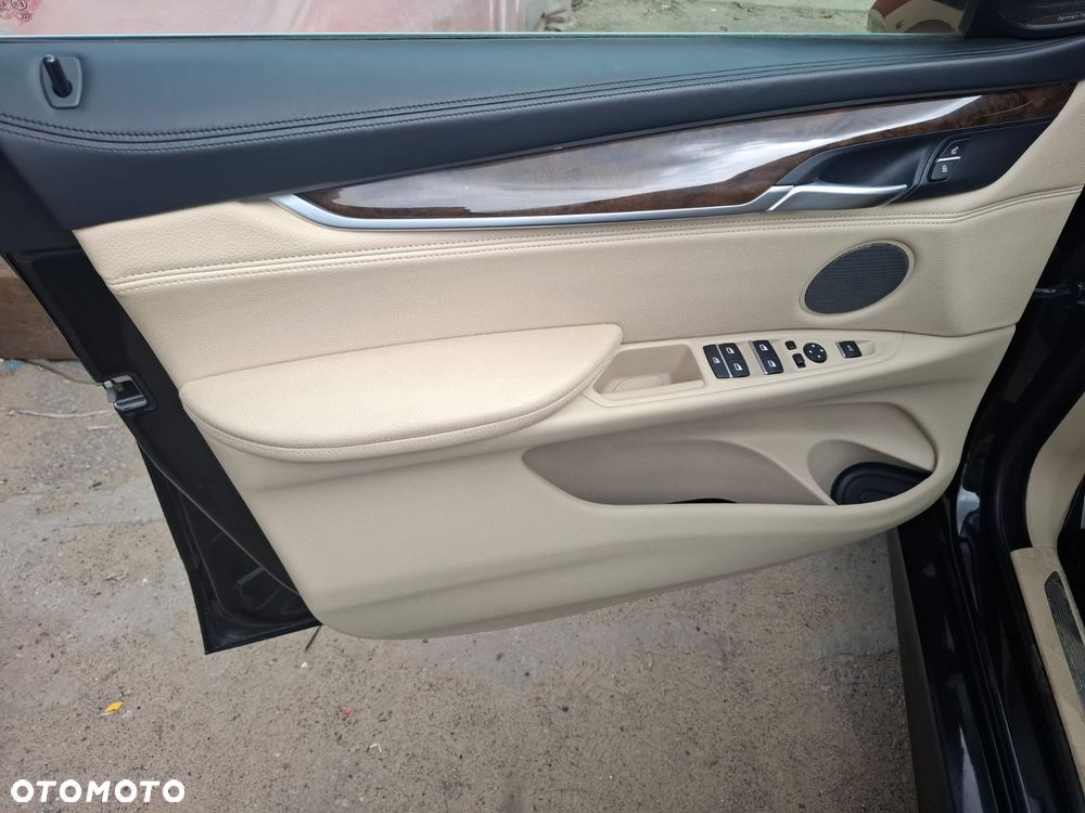 BMW X6 - 13