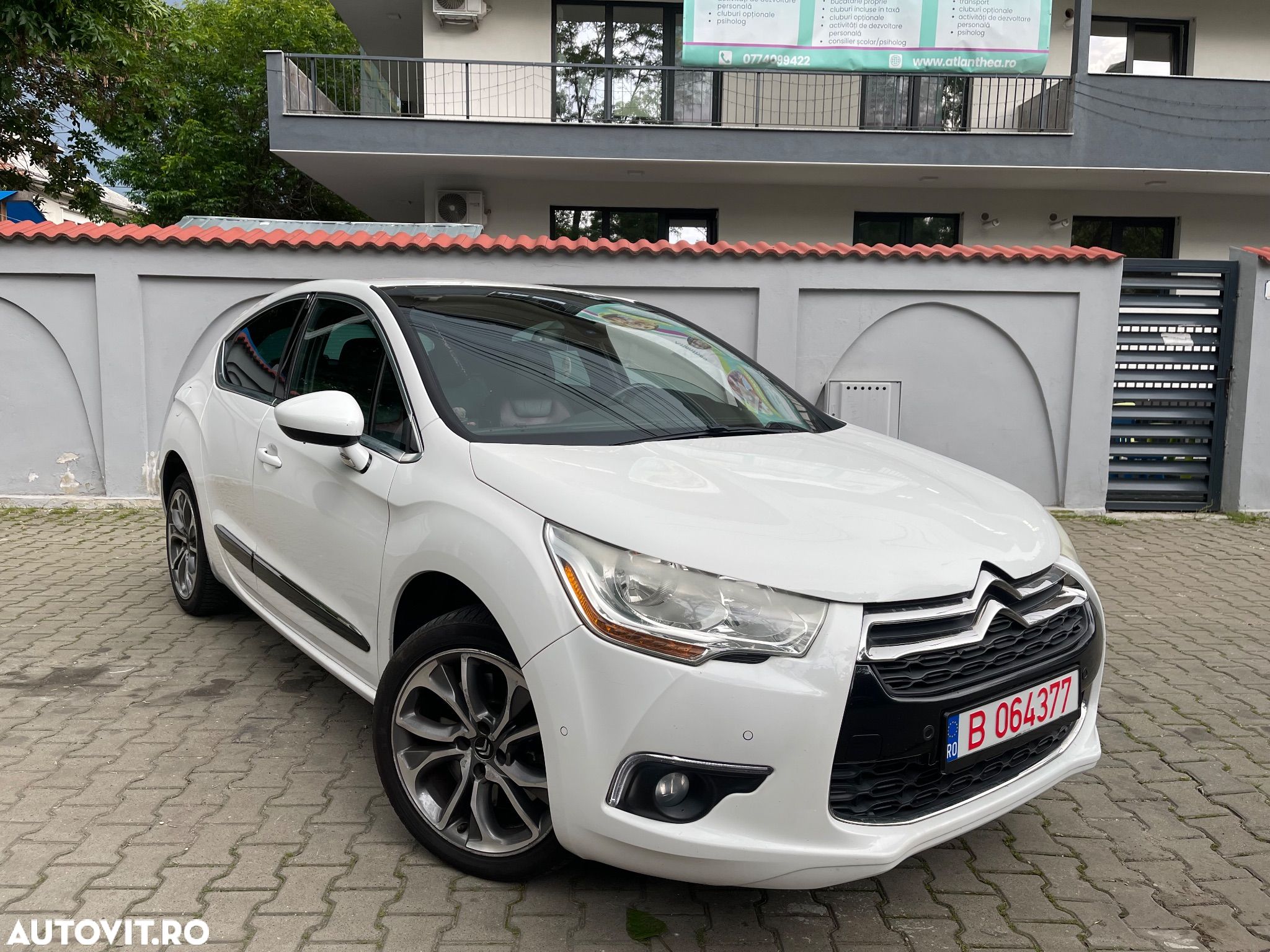 Citroën DS4 THP 200 SportChic - 1