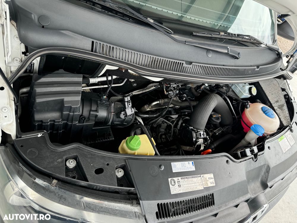 Volkswagen Transporter - 21