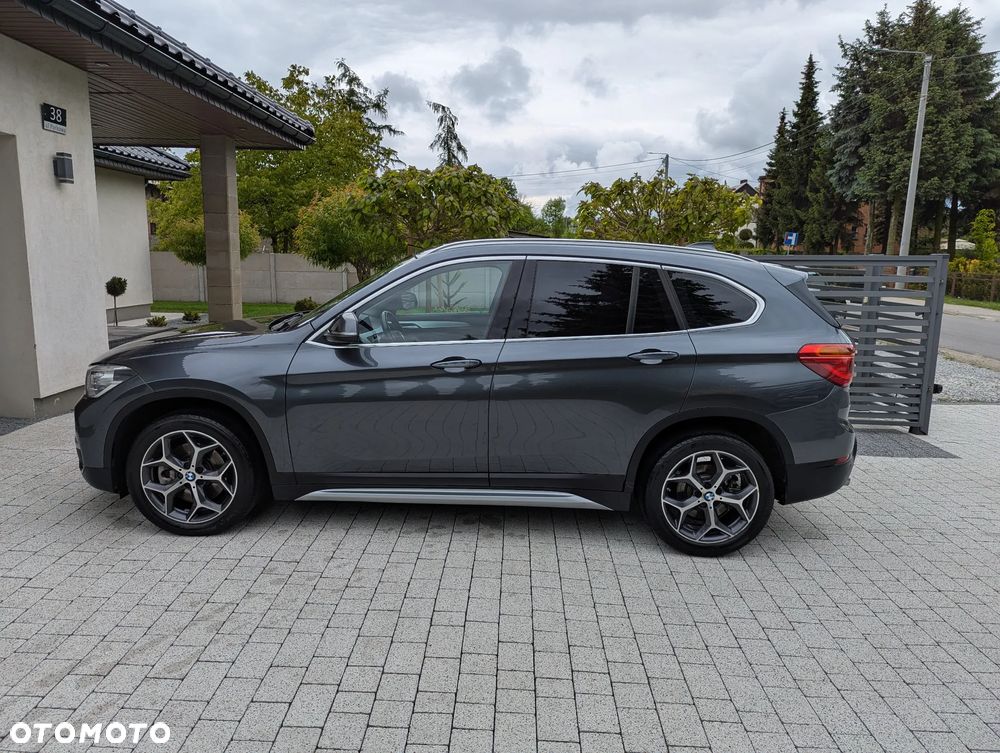 BMW X1 sDrive20d - 30