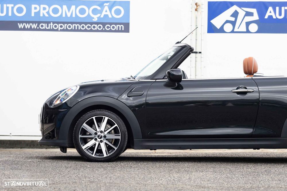 MINI Cabrio Cooper Premium Extra Classic Auto - 10